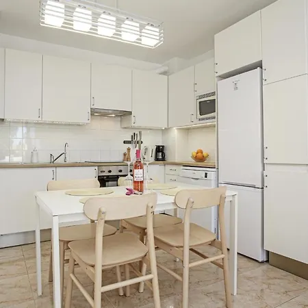 Club 202 Apartament